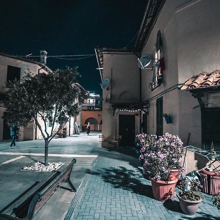 Roma Al Mare! Le Comete Del Borghetto Лидо ди Остия Екстериор снимка