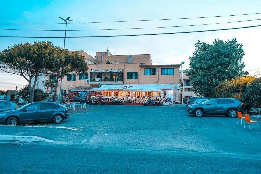 Roma Al Mare! Le Comete Del Borghetto Лидо ди Остия Екстериор снимка